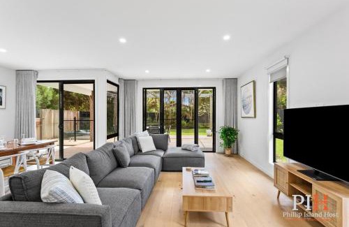 Cape Woolamai House | Hot Tub 4Bdr 2Ba Family Home