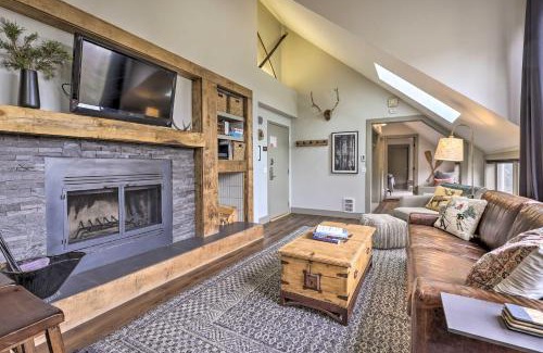 Keystone Apartment | Hot Tub and Ski Shuttle Access Keystone Condo!