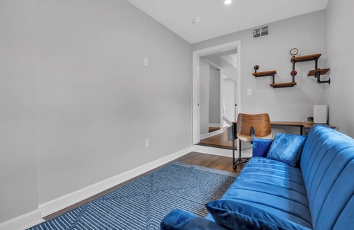 Seaside Heights Apartment | Hot Tub. Arcade Room. King Bed+ 2 Full Size Beds w/linens+towels provided.