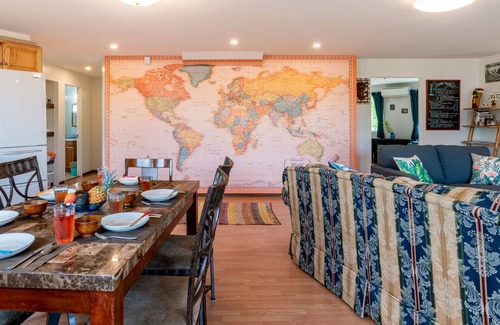 Maeda House | Hot Tub, BBQ, Spacious Family Friendly, Near Beach