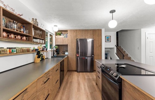 Spokane House | Hot Tub | Blackstone | Fire Pit | Ping Pong |River