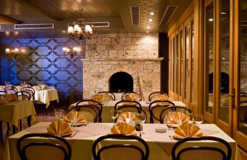 Mejë Hotel | Hotel Çarshia e Jupave