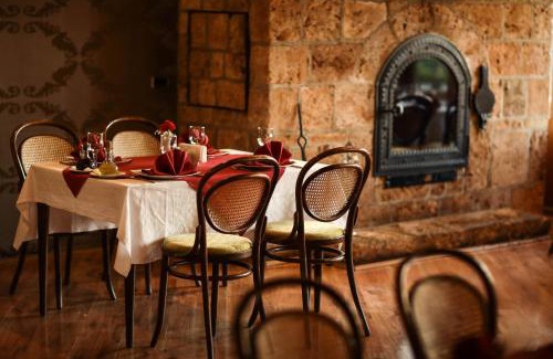 Mejë Hotel | Hotel Çarshia e Jupave