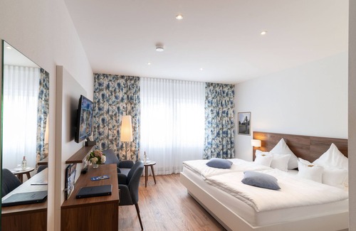 Schwetzingen Hotel | Hotel Adler Post