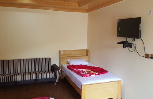 Kaghan Hotel | Hotel Al Makkah Palace kaghan