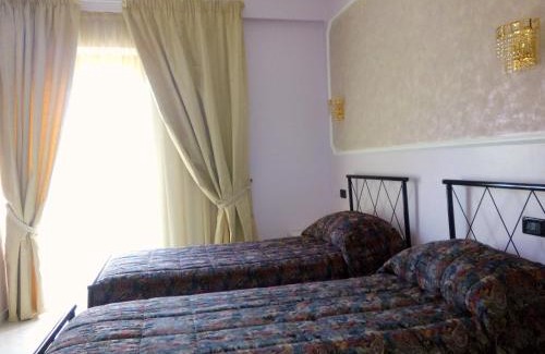 Tocco Caudio Hotel | HOTEL AL QUERCETO