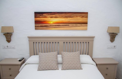 Zahara de los Atunes Hotel | Hotel Almadraba