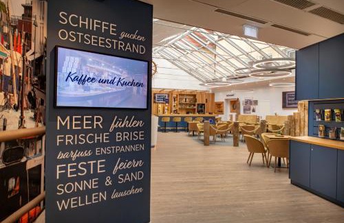 Warnemuende Hotel | Hotel Am Alten Strom