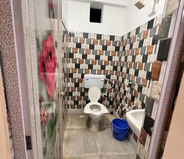 Diamond Harbour Hotel | HOTEL AMARNATH Bakkhali