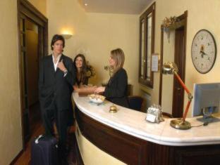 Centro Storico Hotel | Hotel Ambasciatori