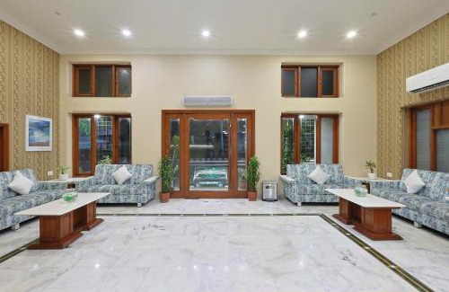 Surat Hotel | Hotel Apex