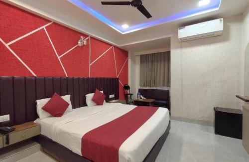 Ahmedabad Hotel | Hotel Avadh Palace, Subhash Bridge, RTO Circle, Ahmedabad