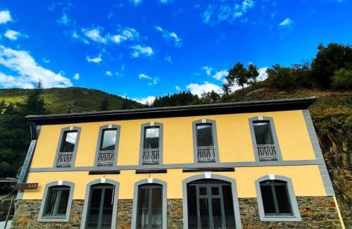 Cangas del Narcea Municipality Hotel | Hotel Cadario 1925