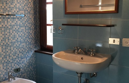 Sassetta House | Hotel Campo Di Carlo