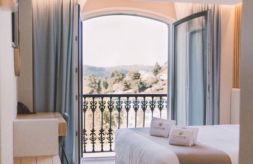 A Lama Hotel | HOTEL CANDOR