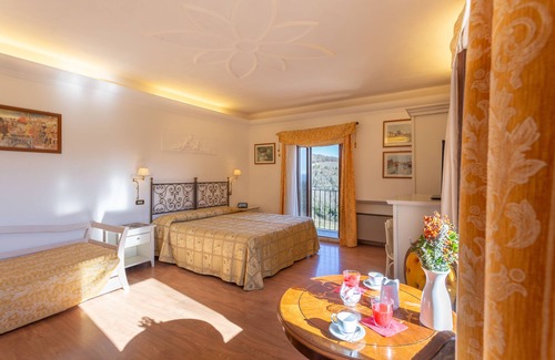 Castellina in Chianti Hotel | Hotel Casafrassi Wine Resort