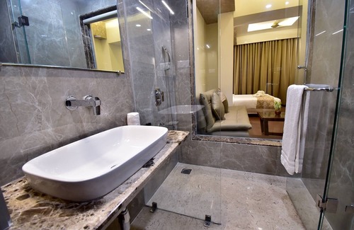Gwalior Hotel | HOTEL CENTELLA