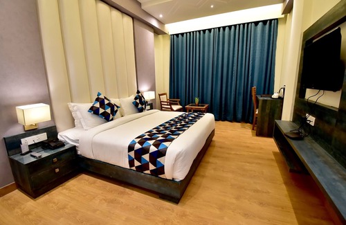 Gwalior Hotel | HOTEL CENTELLA