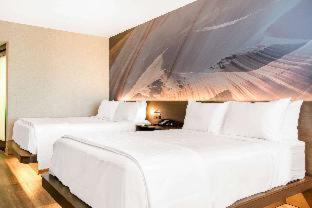 Rohnert Park Hotel | Hotel Centro Sonoma Wine Country, Tapestry Collection Hilton