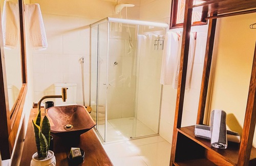 Santa Cruz Cabralia Hotel | Hotel Chalés do Santuario