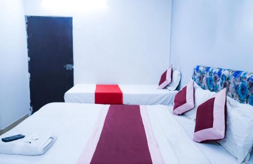 Bhikaji Cama Place House | Hotel Commodo - Near US Embassy