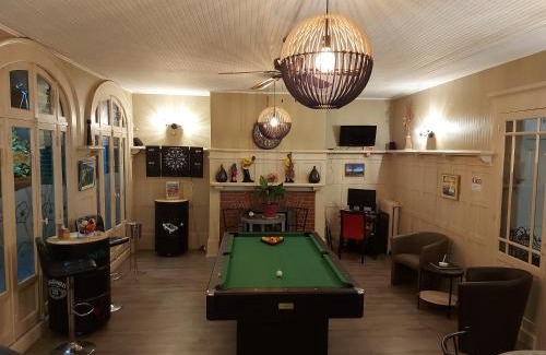 Albert Hotel | Hotel De La Paix