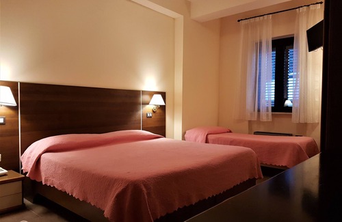 Cotronei Hotel | Hotel del Lago Ampollino