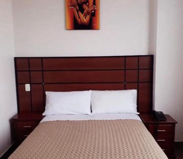 Sangolqui Hotel | HOTEL DEL RIVER MONUMENTO