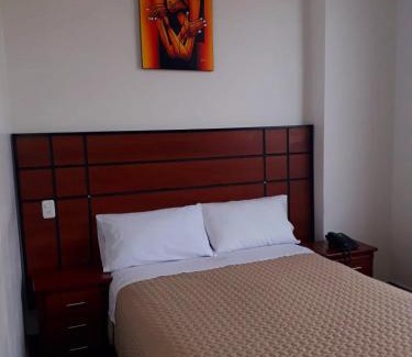 Sangolqui Hotel | HOTEL DEL RIVER MONUMENTO