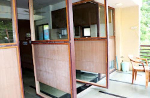 Maheshwar Hotel | Hotel Devarshi, Maheshwar