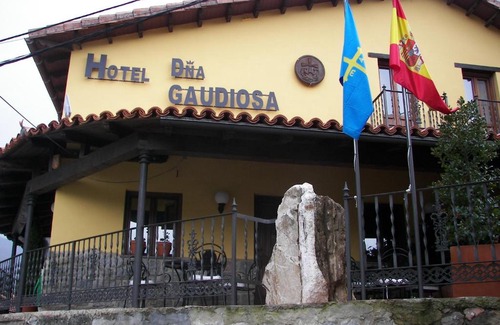 Pola de Lena Hotel | Hotel Doña Gaudiosa