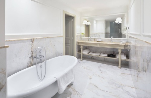 Dreta de l'Eixample Hotel | Hotel El Palace Barcelona