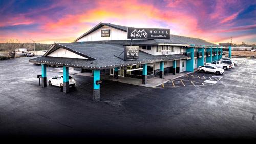 Flagstaff Hotel | Hotel Elev8 Flagstaff, Trademark Collection by Wyndham