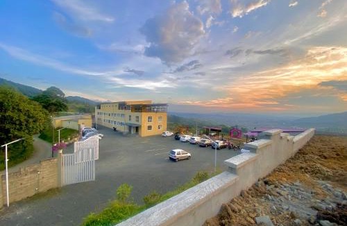 La Estrella Hotel | Hotel Entre Lomas