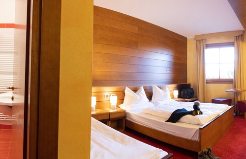 Sutrio Hotel | Hotel Enzo Moro