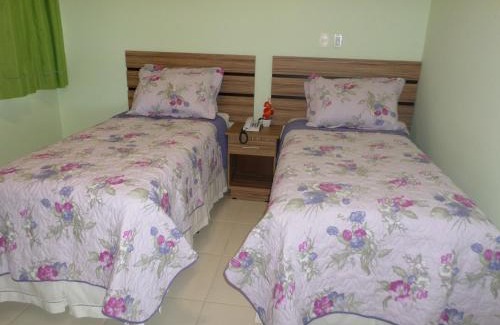 Tres Marias Hotel | Hotel Estrela Mares