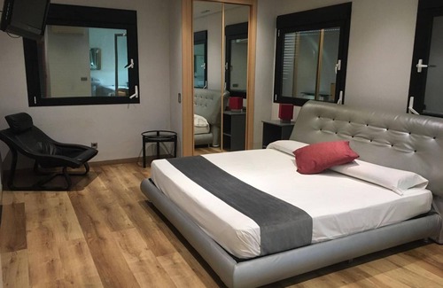 Humanes de Madrid Hotel | Hotel Fabrik