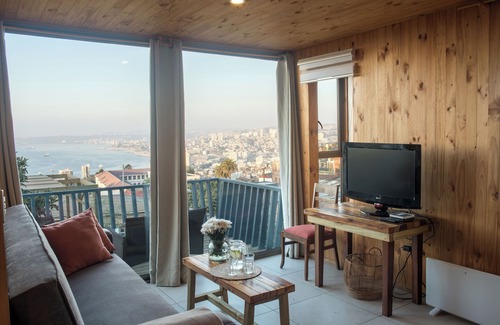 Valparaiso Hotel | Hotel Faro Azul