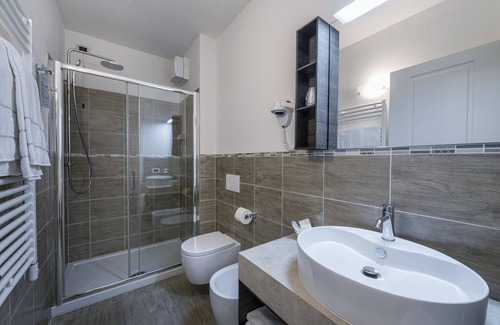 Menaggio Hotel | Hotel Garni Corona