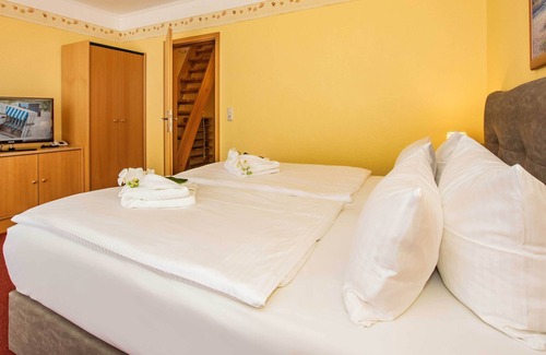 Ueckeritz Hotel | Hotel Garni Nussbaumhof