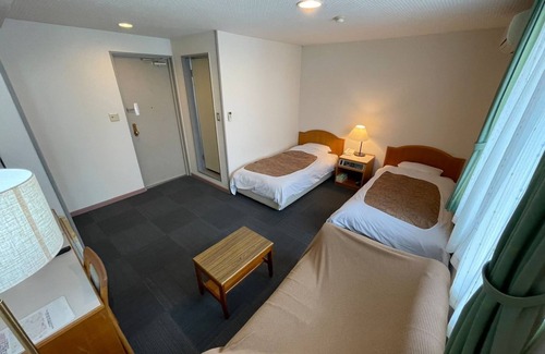 Shirahama Hotel | Hotel Ginsui Twin room in front of Shirarahama /Nishimuro-gun Wakayama