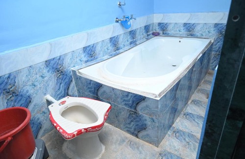 Vaijapur Hotel | Hotel Golden Rock