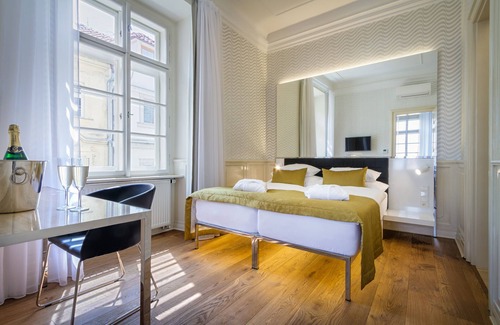 Hradcany Hotel | Hotel Golden Star
