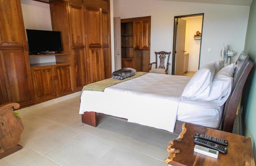 Montenegro Hotel | Hotel Hacienda Buena Vista