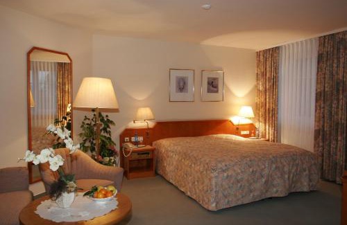 Norderstedt Hotel | Hotel Heuberg