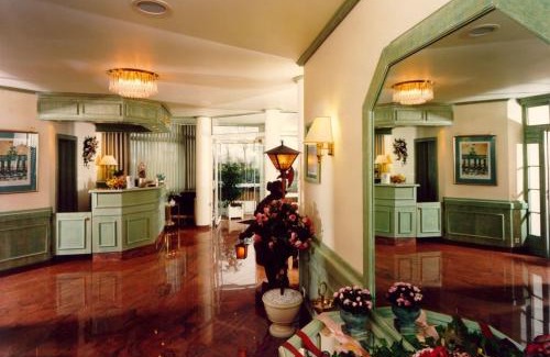 Norderstedt Hotel | Hotel Heuberg