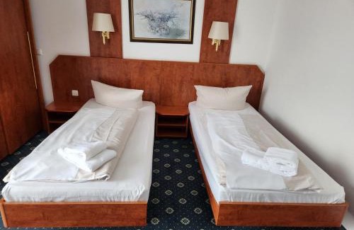 Prisdorf Hotel | Hotel Hoyers in Pinneberg