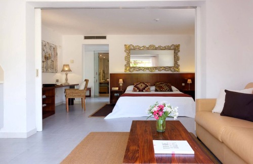 Sant Rafael de Sa Creu Hotel | Hotel In San Rafael With Air Conditioner, Smoking, Tv