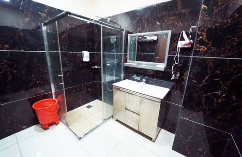 Sri Hargobindpur Hotel | HOTEL INDER PARADISE