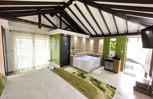 La Estrella Bed & Breakfast | Hotel Jade Spa